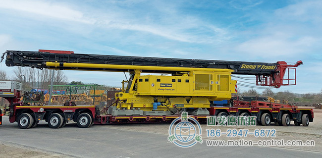 圖4:導(dǎo)樁器可以靈活使用,并使用專用運(yùn)輸車輛運(yùn)輸?shù)较鄳?yīng)的施工現(xiàn)場。 圖4:導(dǎo)樁器可以靈活使用,并使用專用運(yùn)輸車輛運(yùn)輸?shù)较鄳?yīng)的施工現(xiàn)場。